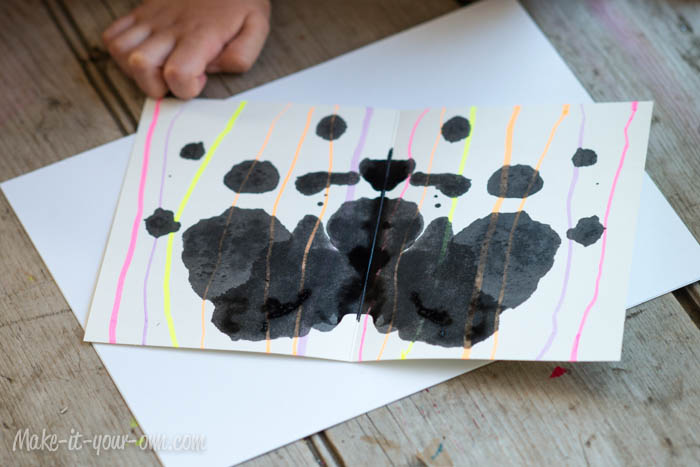 Card making with highlighters and ink from make-it-your-own.com (Art & Craft projects for kids)
