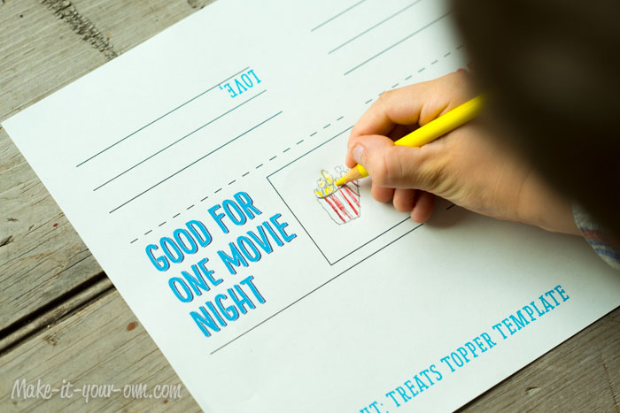 Movie Night Treat Topper: Drawing from make-it-your-own.com (printable included!)
