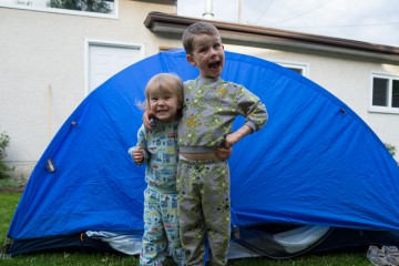 Backyard Camping with make-it-your-own.com (Art, crafts, activities for kids)