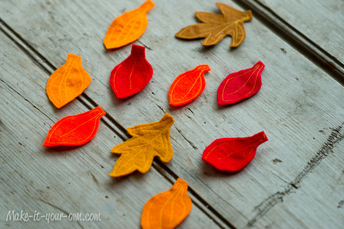 Fall Fun: Traced Leaves- Napkin Ties from make-it-your-own.com (Arts, crafts and activities for kids)