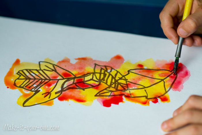 Fall Fun:  Traced Leaf Bookmark from make-it-your-own.com (Art, crafts & activities for kids)