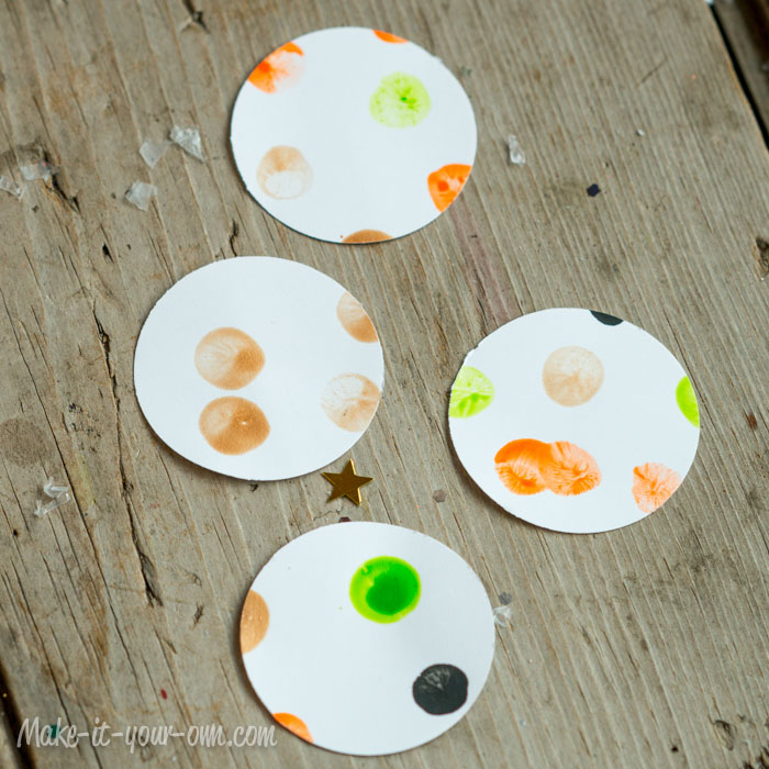 Circular Paper Ornaments from Children's Artwork from  make-it-your-own.com (Art, crafts & activities)