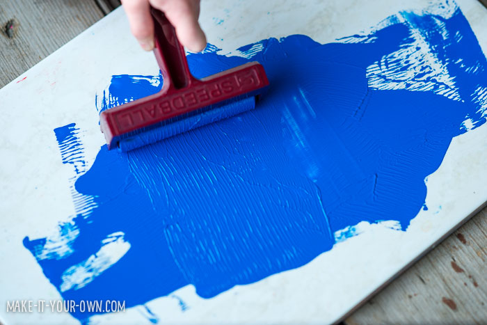 Printmaking with Styrofoam with make-it-your-own.com (Crafts & Activities for kids)