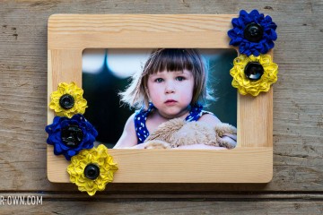 Rick Rack Floral Frame with make-it-your-own.com (Crafts & Activities for Kids)