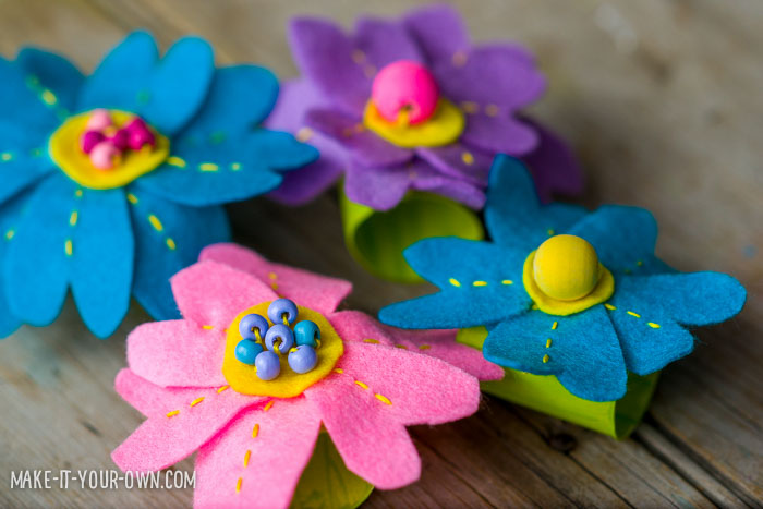 Floral Napkin Rings- perfect for Spring! (Crafts & Activities for Kids)