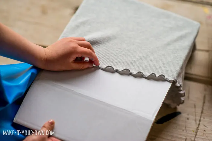 Stamping with Blocks with make-it-your-own.com (Crafts & activities for kids) *This is a great trick to hide stains!