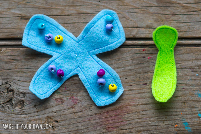 Butterfly Present Toppers from make-it-your-own.com (Craft & activities for kids)