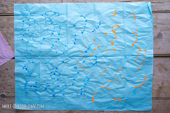 Tissue Paper Collage (This would be great for an end of the year teacher gift!) from make-it-your-own.com (Crafts & activities for kids!)
