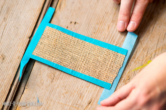 Sewn Burlap Bookmarks from make-it-your-own.com (Craft & activities for kids)