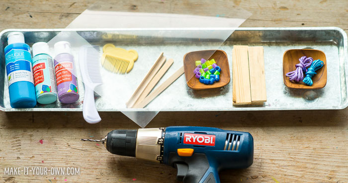 Comb Painting with make-it-your-own.com (Crafts & activities for kids!)