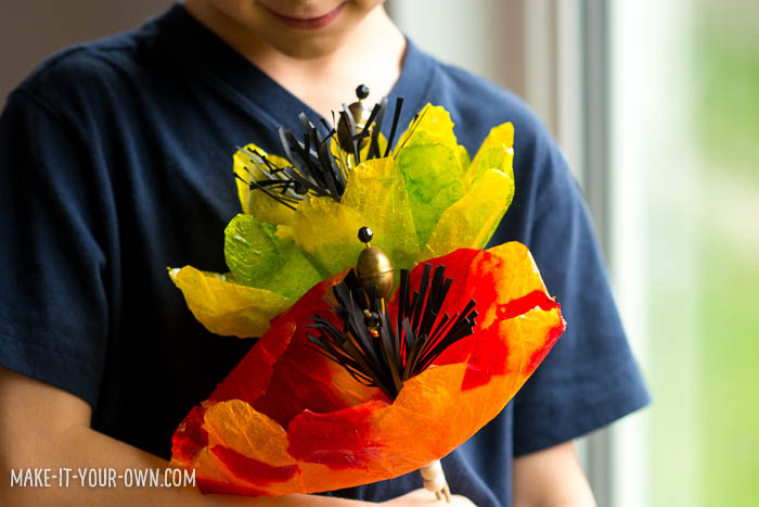 Paper Towel Flowers from make-it-your-own.com (Crafts & activities for kids)