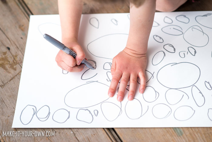 Cut-Out Cards with make-it-your-own.com (Crafts & Activities for kids!)