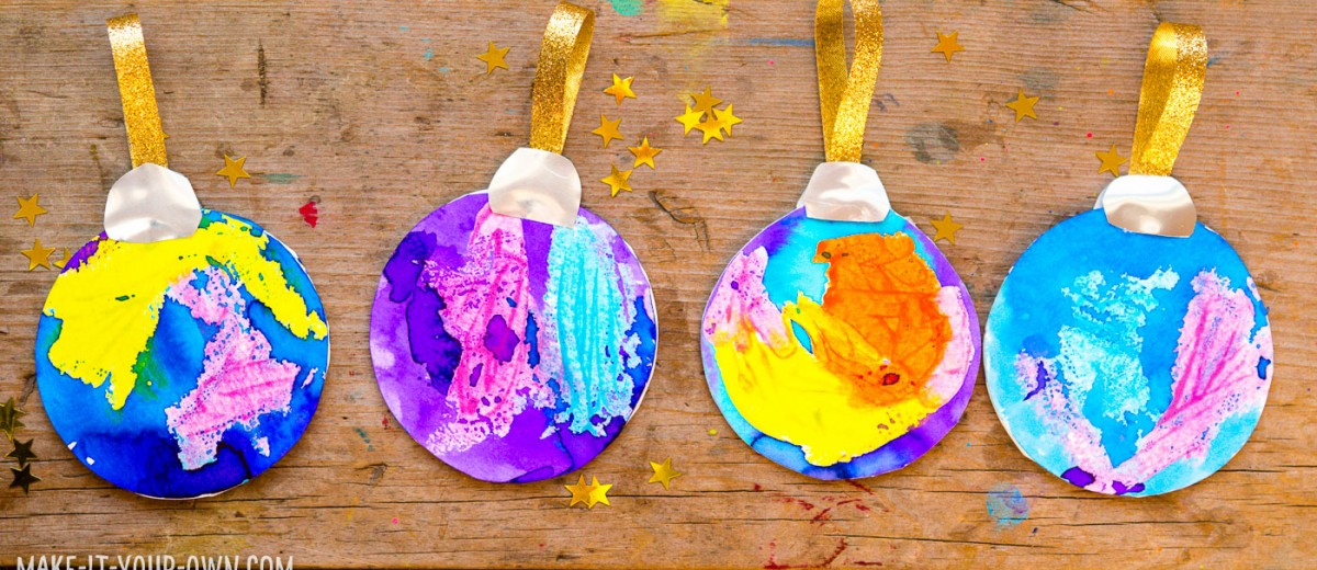 Melted Crayon Paper Ornaments with make-it-your-own.com (Creative activities for kids)