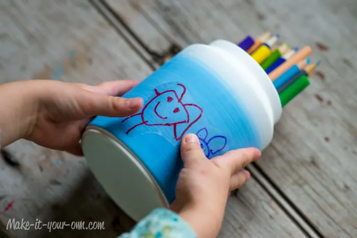 Back to School: Personalize your Supplies with Your Own Stickers from make-it-your-own.com (Art, Crafts and Activities for Kids)