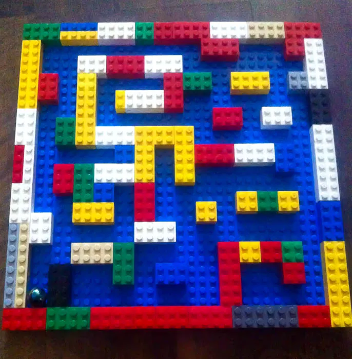 Building Block Maze make-it-your-own.com