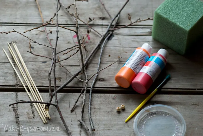 Fall Berry Branches from make-it-your-own.com (Arts, crafts & activities for kids)