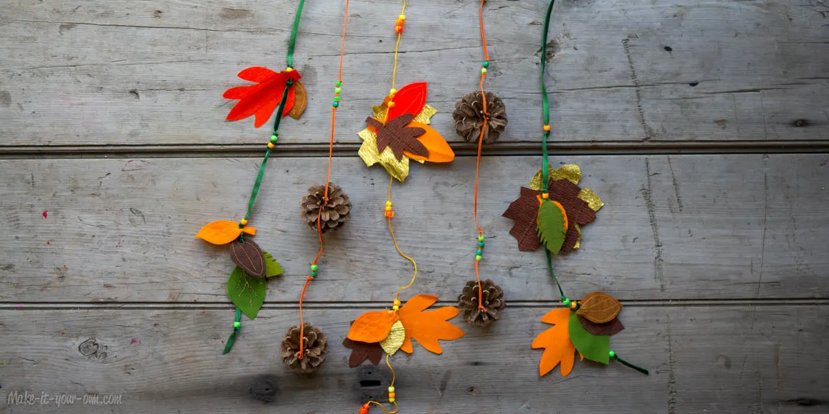 Fall Fun: Traced Leaves- Wall Hanging from make-it-your-own.com (Art, crafts and activities for kids)