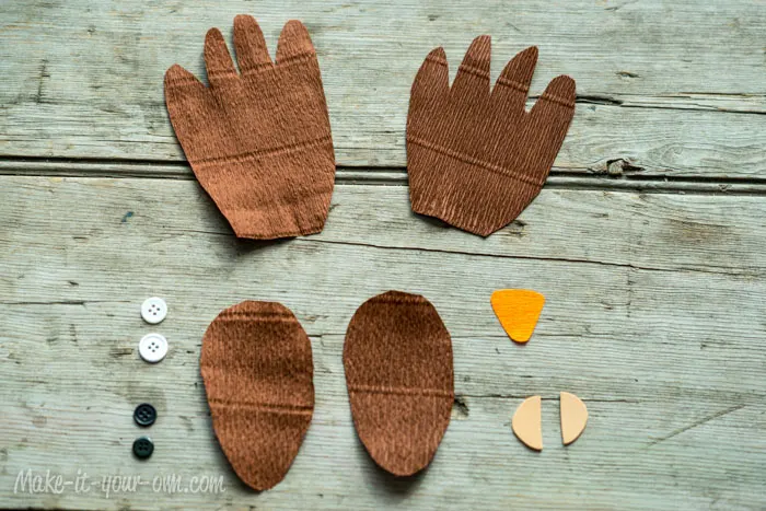 Fall Fun: Chocolate Bar Covers from make-it-your-own.com (Art, crafts & activities for kids)