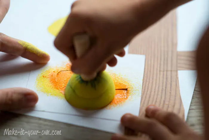 Fall Fun: Traced Leaves- Making a Stencil from make-it-your-own.com (Art. crafts and activities for kids)
