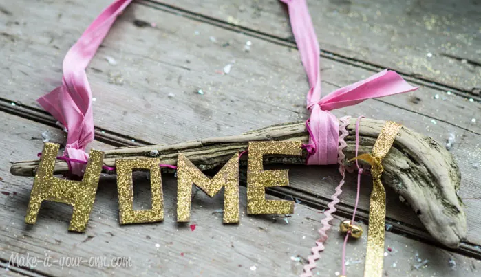 Glittered Letter Garland from make-it-your-own.com (Art, crafts & activities for kids)