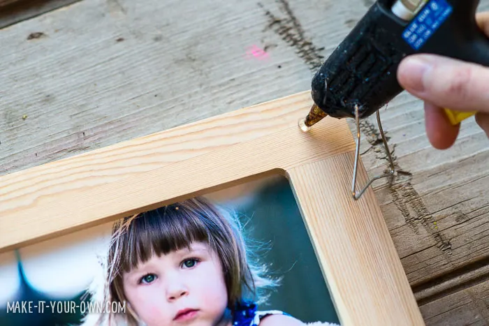 Rick Rack Floral Frame with make-it-your-own.com (Crafts & Activities for Kids)