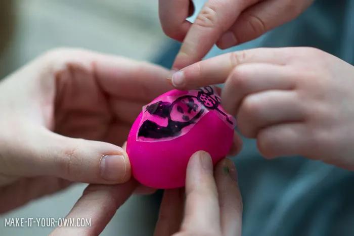 DIY Easter Egg Stickers