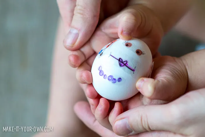 DIY Easter Egg Stickers with make-it-your-own.com (Crafts & activities for kids)