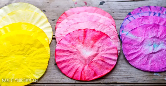 Friendship Twig Garland from make-it-your-own.com (Crafts & Activities for Kids)