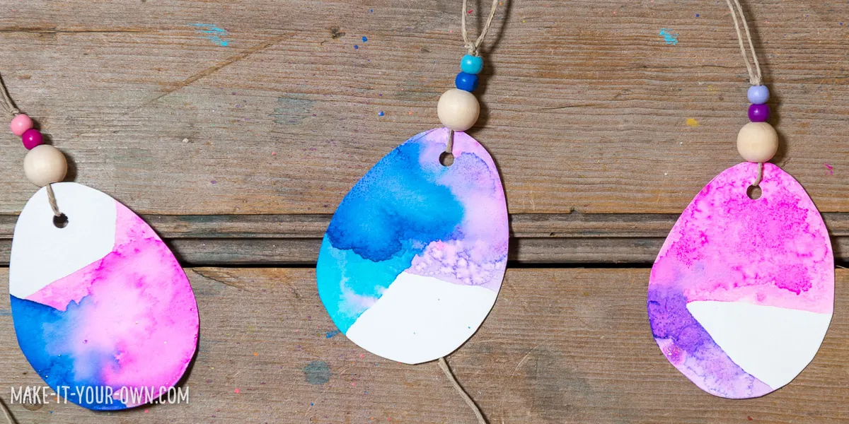 Dipped Painted Eggs with make-it-your-own.com (Creative activities for kids)