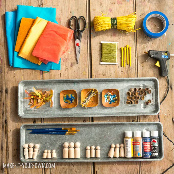 Autumn Fairies: Use items found in nature to create these Fall peg dolls!