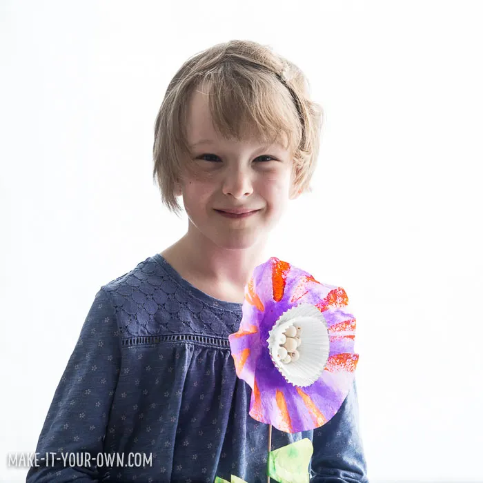 Friendship Garden Kit: Make this inexpensive kit to accompany the book, "How to Grow a Friend" by Sarah Gillingham!